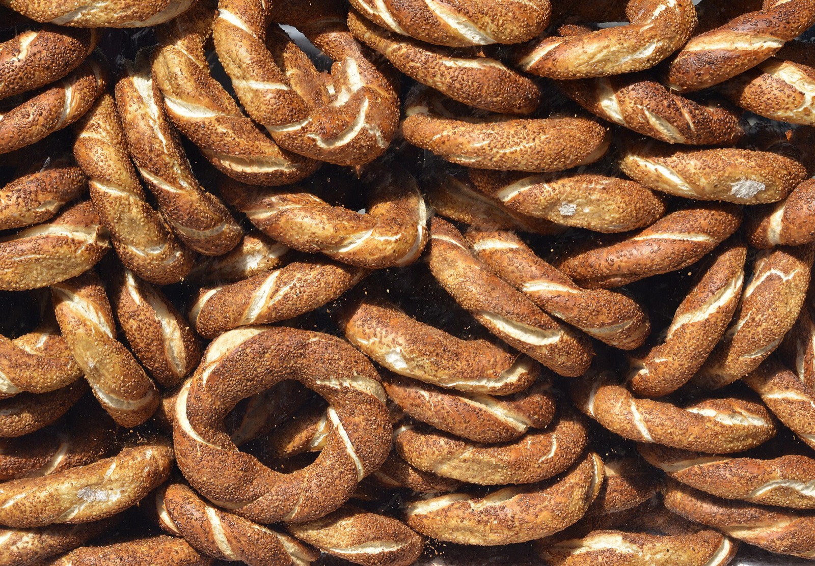 Simit — Türkiye's sesame bread rings, the original budget breakfast