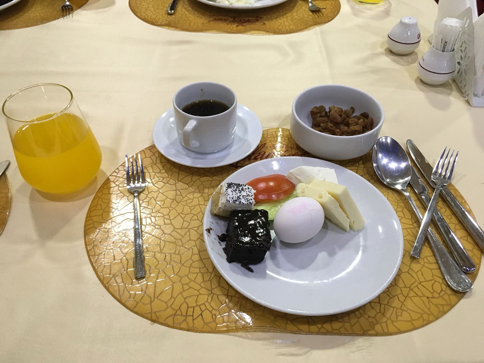 A serpme-style Turkish breakfast: many small plates and endless tea